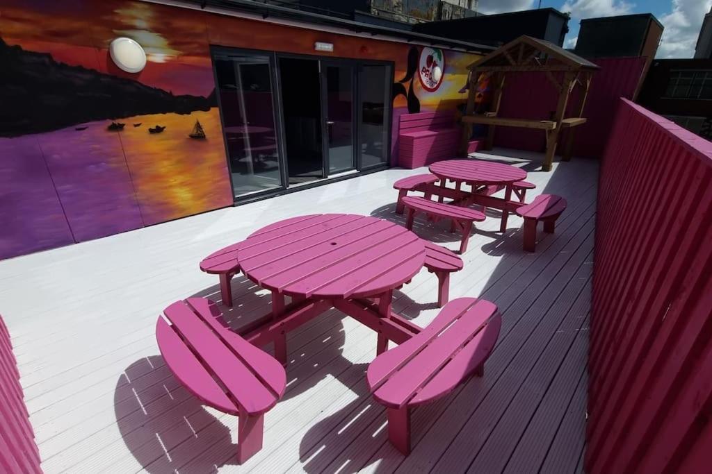 Penthouse Apartment, Sleeps 21 With Terrace Liverpool Exterior foto