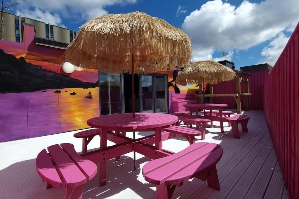 Penthouse Apartment, Sleeps 21 With Terrace Liverpool Exterior foto